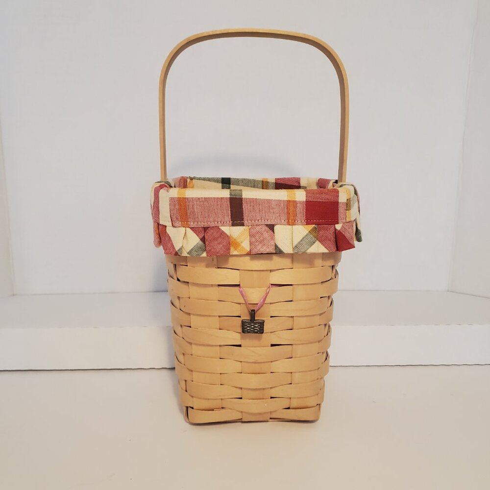 13 Inch Longaberger  Handle Square Basket With  Liner & Insert D100